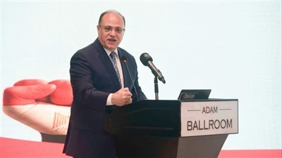 رئيس هيئة الدواء: ملف توطين الأدوية علي رأس اهتمامات هيئة الدواء المصرية