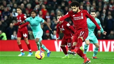 التشكيل الرسمي مباراة ليفربول وأرسنال في الدوري الإنجليزي الممتاز.. موقف محمد صلاح