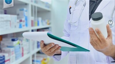 صحة النواب: مشروع قانون مزاولة مهنة الصيدلة إنجاز تاريخياً لصالح الطلاب والخريجين