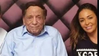 بمشهدهما الشهير من السفارة في العمارة..داليا البحيري تحتفل بعيد ميلاد الزعيم عادل إمام