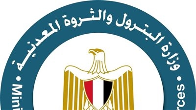 البترول تبدأ مسحًا سيزميًا يغطي 33 ألف كيلومتر في غرب أسيوط والداخلة