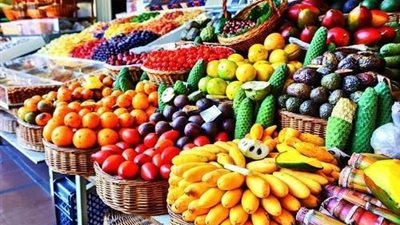 ارتفاع بعض الأصناف.. أسعار الخضروات والفاكهة اليوم الجمعة 23 مايو
