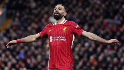 كيف احتفل محمد صلاح نجم ليفربول بـ جائزة أفضل لاعب لموسم 2024/2025؟