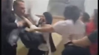 تجديد حبس المتهمات بسحل وضرب محامي المحلة