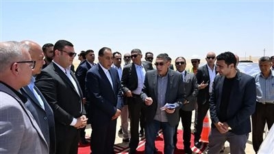 رئيس الوزراء يتابع مشروعات الطرق والمرافق بتوسعات الشيخ زايد الجديدة