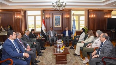محافظ الإسكندرية يستقبل وزير التموين والمدير التنفيذي لجهاز 'مستقبل مصر'