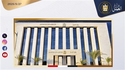 العمل بشأن العامل صاحب فيديو التعنيف من مسؤول عمل سعودي: رفض استلام المستحقات وطالب بأجر عامين