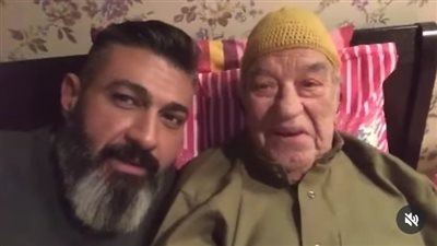 أنا ابن أبويا.. ياسر جلال يحيي ذكرى وفاة حسن حسني: فخور إني واحد من ولادك