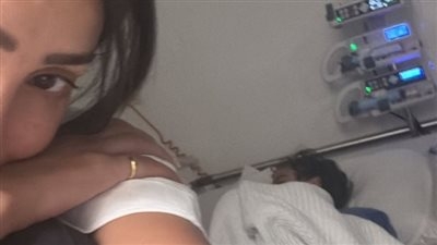 نجل تامر حسني يتعرض لوعكة صحية.. وبسمة بوسيل تطلب الدعاء