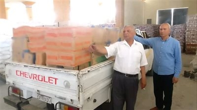 ضبط ٣٠٠ كيلو جرام دهن حيواني داخل مصنع لتصنيع منتجات اللحوم بدون فواتير تدل على مصدرها بالشرقية
