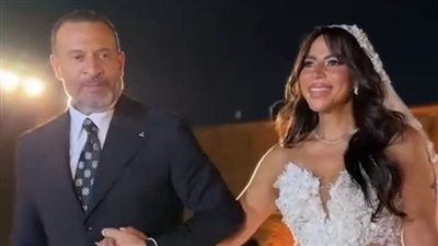 بكاء ماجد المصري وتأثر ابنته.. اللقطات الأولى من زفاف ماهيتاب ابنة ماجد المصري