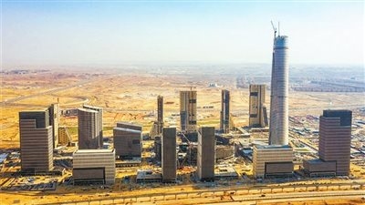 خبير اقتصادي يكشف مكاسب السماح للشركات الصينية في مصر بالتسجيل والتعامل المالي باليوان بنسبة 100%