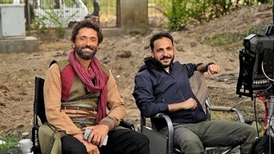 تعاونا خمس مرات.. كريم محمود عبد العزيز عن المخرج بيتر ميمي: ربنا يديم الأخوة قبل الزمالة
