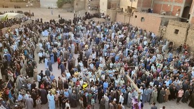 وجع مشترك في ليلة بكى فيها الجميع.. مايا مرسي تتقدم وفدًا رسميًا لتقديم العزاء لأسر ضحايا حادث المنوفية