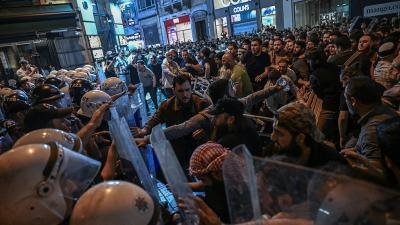 رسوم مسيئة للنبي محمد ﷺ. تشعل الغضب في شوارع إسطنبول.. القصة الكاملة
