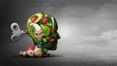 أطعمة تعزز صحة الدماغ وتساعد في مكافحة الزهايمر