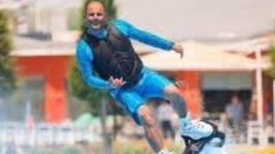 بعد مصرعه في استعراض بأحد المنتجعات السياحية بالغردقة.. قرار عاجل بشأن جثمان لاعب الفلاي بورد الشهير محمود عبد الغني