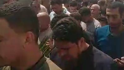 الحزن يخيم على أسرة لاعب الفلاي بورد محمود عبد الغني أثناء تشييع جثمانه بمسقط رأسه