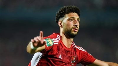 لماذا يرفع وسام أبو علي راية العصيان في وجه مسئولي الأهلي؟