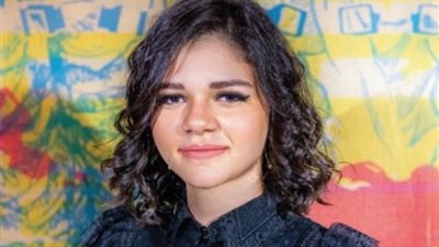بعد هجوم مدحت العدل.. القصة الكاملة لحفيدة أم كلثوم من "ذا فويس" إلى الحجاب