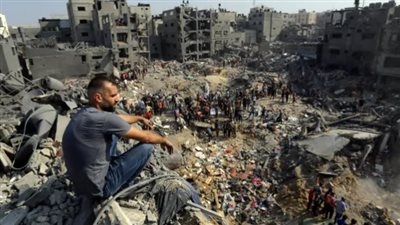 «من الحرب إلى محو الهوية».. إسرائيل تبحث تهجير سكان غزة إلى 5 دول