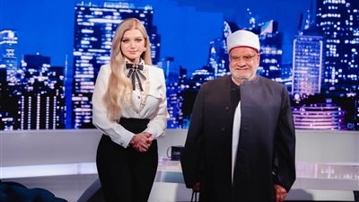 بعد دعوات المطربين لحذف أغانيهم.. الشيخ أحمد كريمة يحسم الجدل حول حرمانية الغناء