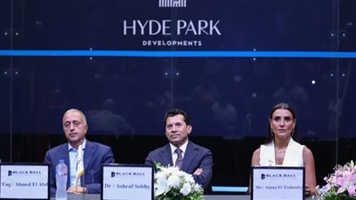 وزير الرياضة يشهد المؤتمر الصحفي وانطلاق بطولة العالم للناشئين للإسكواش