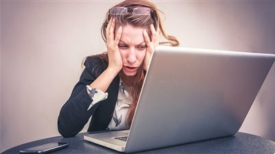 عيادة متخصصة لعلاج "كراهية الذهاب إلى العمل".. بادر بالحجز