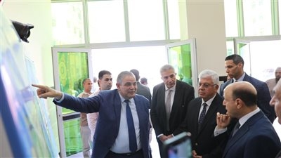 وزير التعليم العالي ومحافظ كفر الشيخ ورئيس الجامعة يفتتحون مشروعات تعليمية وصحية بتكلفة أكثر من 4 مليارات جنيه