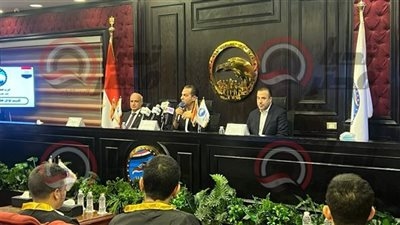 الأمين العام لمستقبل وطن يفاجئ أسر طلاب الثانوية بإحتفالية تكريم الأوائل:رحلة عمرة لكل أسرة تخصص للأم.. بجانب المكافأة المالية المقدرة بـ ١٠٠ ألف جنيه