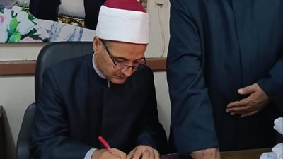 منطقة الإسماعيلية الأزهرية تكرم أوائل الثانوية الأزهرية.. وطالب من التل الكبير يحصد المركز الثاني على مستوى الجمهورية