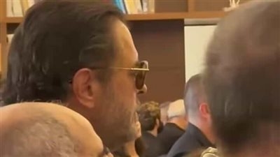 بعد أزمة استدعاؤه للتحقيق في نقابة الموسيقيين.. أول ظهور لـ راغب علامة في جنازة زياد الرحباني