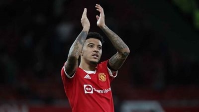 جادون سانشو يقترب من العودة إلى دورتموند.. ومانشستر يونايتد يفتح باب البيع النهائي