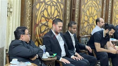 المخرج خالد جلال يستقبل عزاء شقيقه من مسجد الحامدية الشاذلية