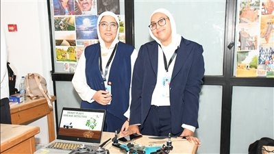 ابتكارات طلابية تُضيء فعاليات مؤتمر الدراسات العليا والبحوث التطبيقية بجامعة قناة السويس
