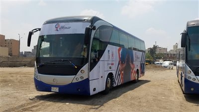 حافلات خاصة تحمل شعار البطولة لنقل منتخبات بطولة العالم لكرة اليد