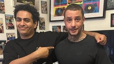 بعد تعاونهم في سفاح التجمع.. محمد صلاح العزب عن أحمد الفيشاوي: بيتمرن 4 ساعات كل يوم عشان الشخصية
