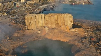 انفجار مرفأ بيروت يعود إلى الواجهة مجددًا.. مسؤولون يتحدثون وأهالي الضحايا ينتفضون