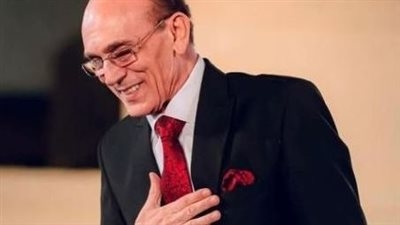 "فارس يكشف المستور".. آخر تطورات الحالة الصحية للفنان محمد صبحي