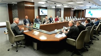 وزير البترول يتابع مشروع بتروكيماويات بـ 700 مليون دولار سنوياً في المنطقة الاقتصادية لقناة السويس