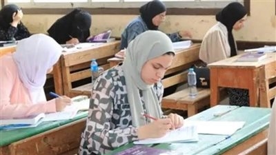 الامتحان الأول مجاني والإعادة برسوم تصل إلي 400 جنيه.. تفاصيل مهمة بنظام البكالوريا الجديد