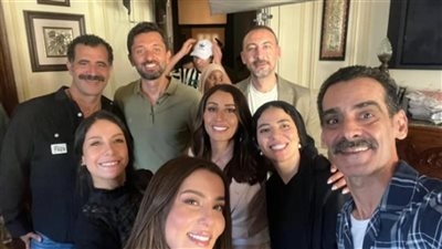 تحيا مصر يكشف مصير فيلم طلقني بعد عودة كريم محمود عبد العزيز لزوجته