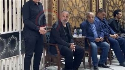 بدء عزاء والدة صبحي خليل في مسجد الحامدية الشاذلية.. صور