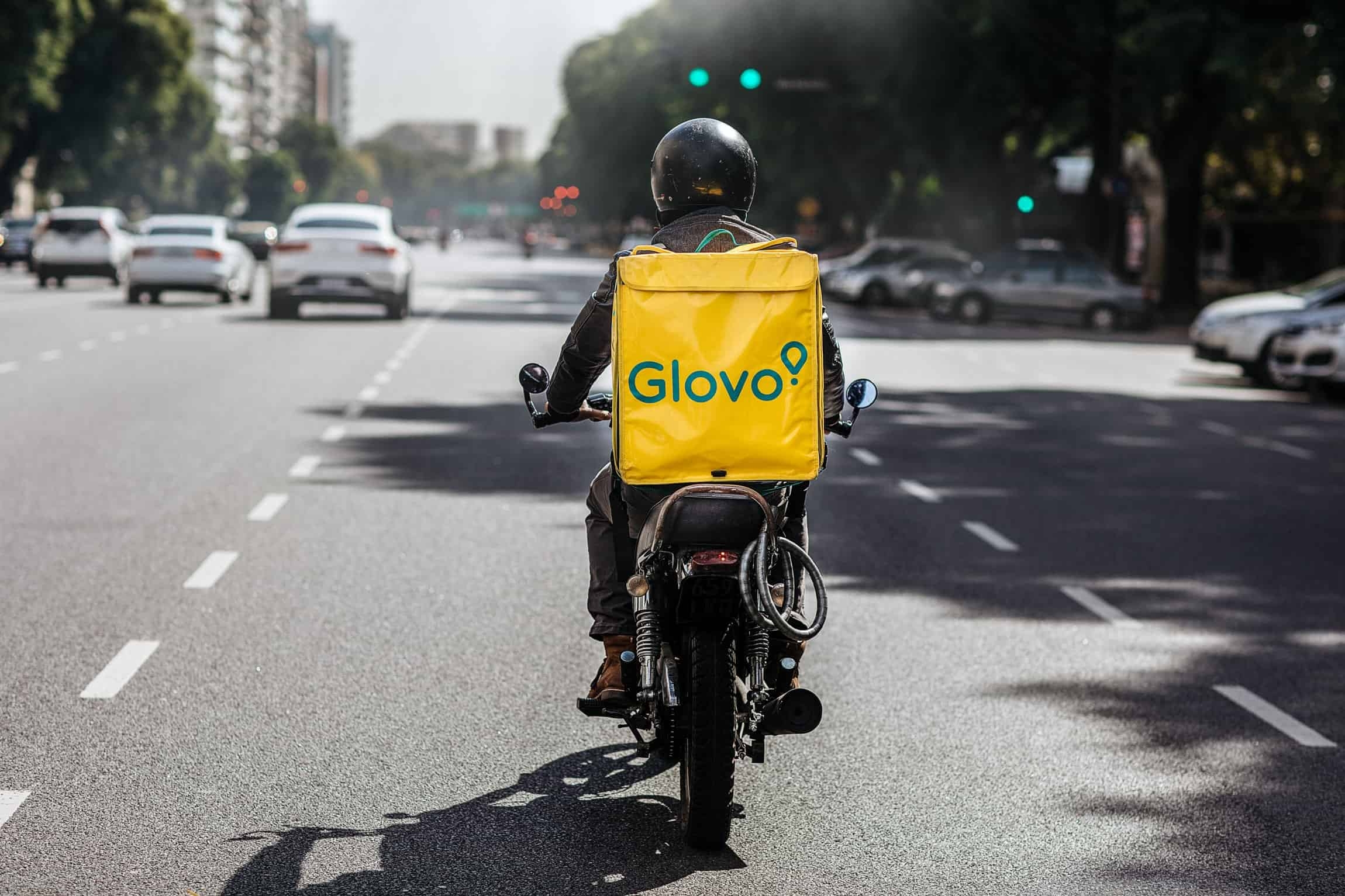ما حقيقة قرصنة البطائق واقتطاع أموال من الحسابات البنكية بسبب GLOVO؟