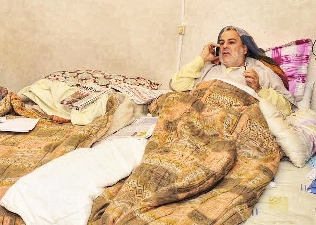 انزلاق بنكيران في منزله