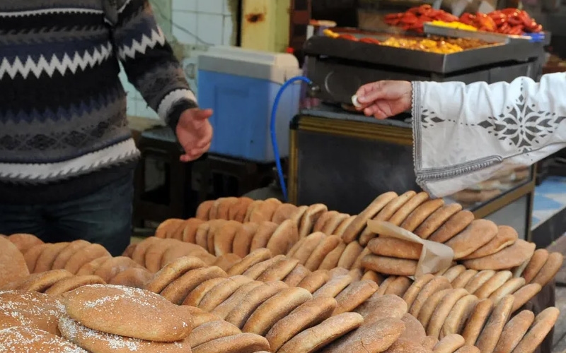 التضخم.. إلى أين يتجّه الارتفاع المستمر في أسعار السلع والخدمات بالمغرب؟