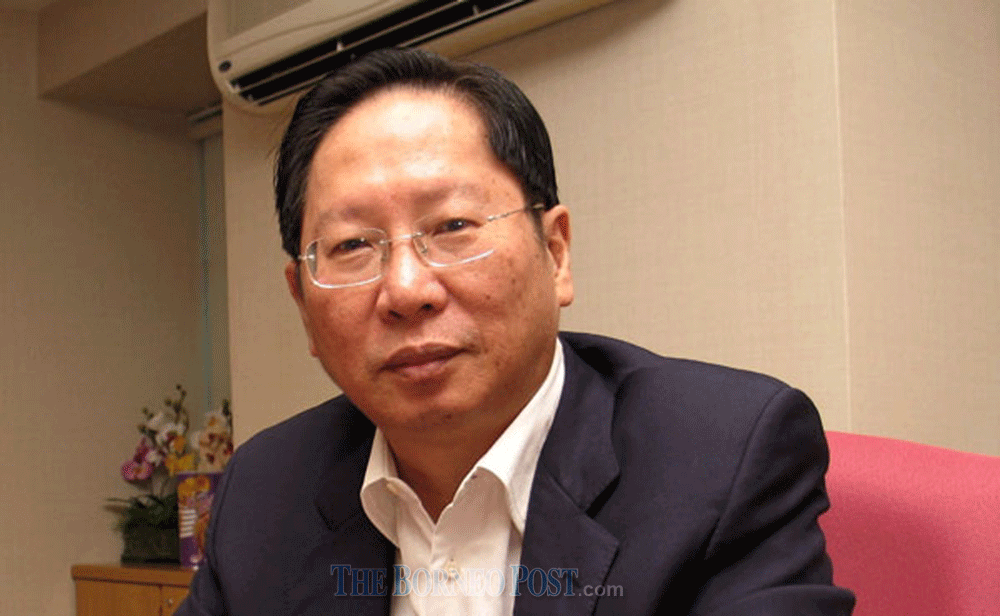 Sibu community leader urges responsible dog ownership with rabies vaccination drive