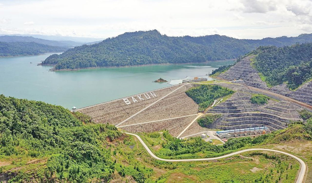 Sarawak inks deal with China's energy giants for Bakun floating solar project