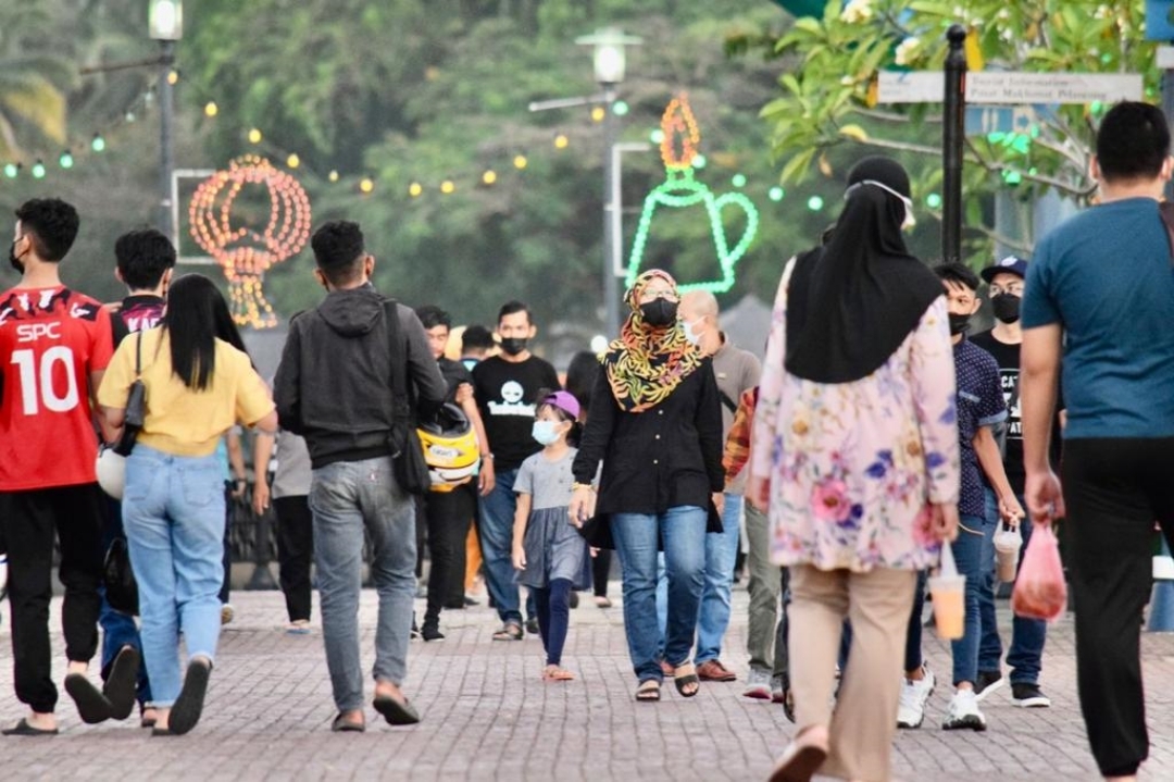 Malaysia reports first Covid-19 death of 2025