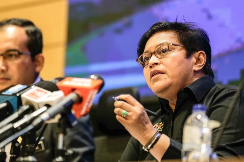 Azalina: Amendments to Penal Code to address harassment, insults and bullying